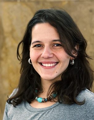 Research Associate and Project Manager Camila Manni Amaral, PhD 